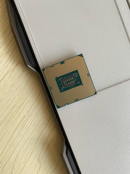 Intel G6405 CPU处理器nas功耗高吗？