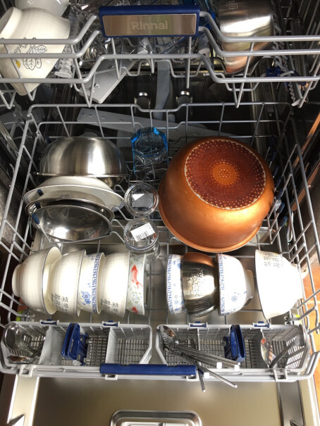 林内Rinnai震动程度大不大 洗碗机顶可以放东西吗？