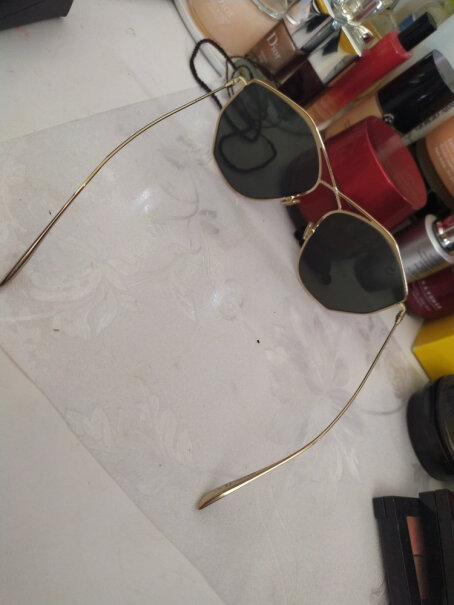 太阳镜-眼镜框迪奥Dior告诉你哪款性价比高,评测哪款功能更好？