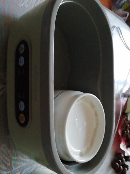 小熊酸奶机家用全自动定时自制米酒机纳豆机泡菜机大家做完酸奶后，容器怎么处理，老是一股酸味？