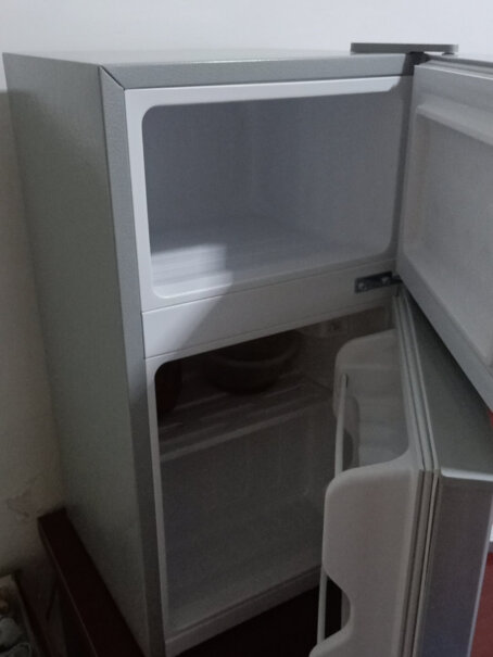 荣事达迷你冰箱小小型双门电冰箱家用宿舍冷冻冷藏节能为啥和韩国现代用一个视频？