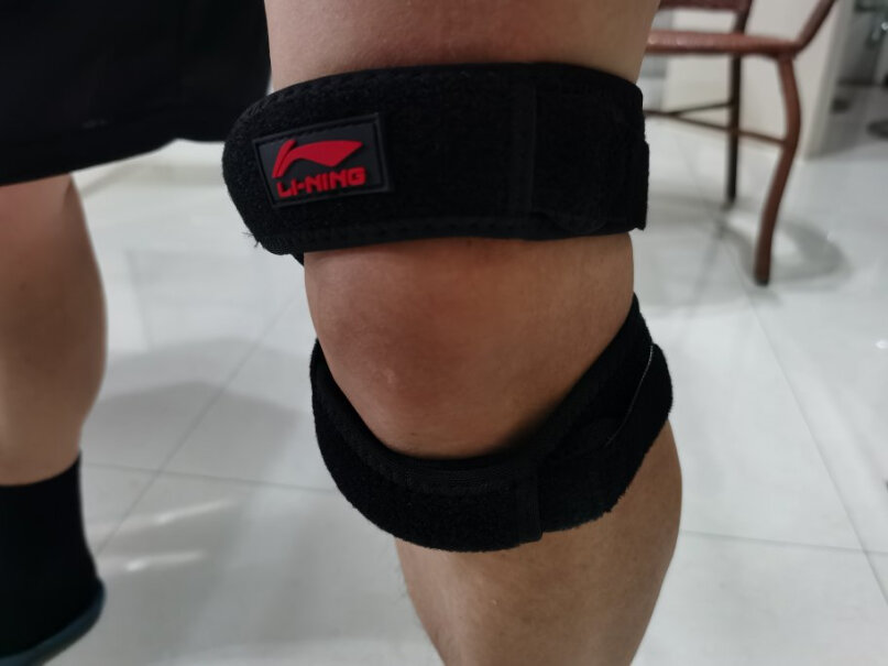 李宁髌骨带运动护膝护具固定式加压半月板保护髌腱护膝护腿这个有用么？