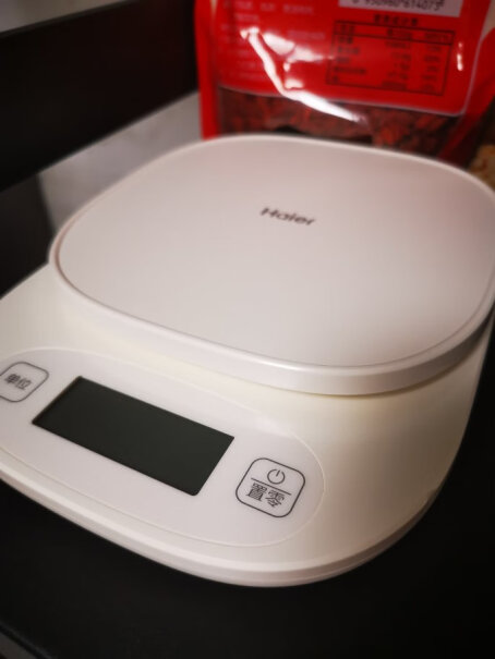海尔（Haier）厨房秤家用 烘焙小型0.1克高精准电子迷你辅食秤克重称量器高称重美食品称小称器 「物流快吗？