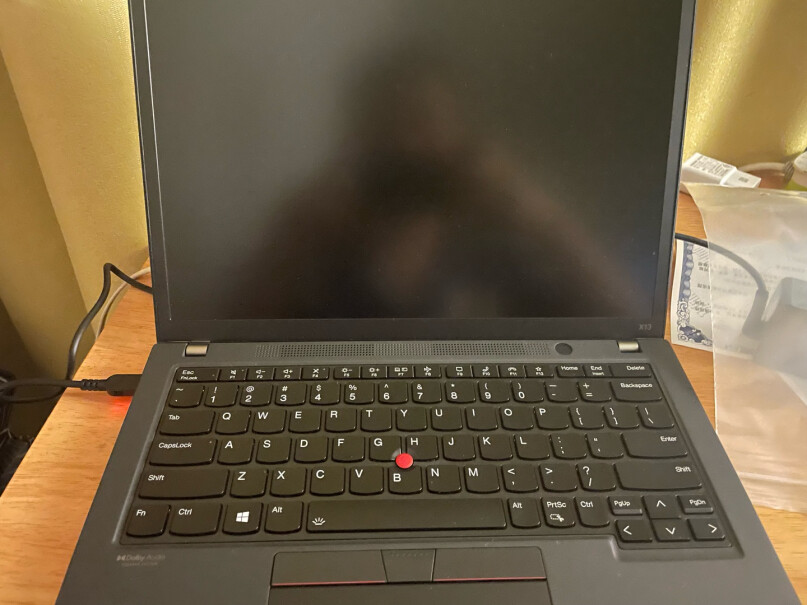 联想ThinkPadX13可以用thinkplus的口红电源充电吗？