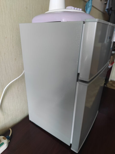 韩国现代迷你冰箱小冰箱小型电冰箱双门家用宿舍冷冻冷藏节能制冷声音大吗？