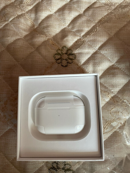 Apple苹果 AirPods Pro (第二代) 主动降噪 无线蓝牙耳机 MagSafe充电盒 这是自营吗？