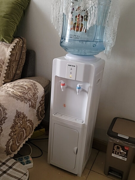 奥克斯AUX饮水机家用迷你小型制热型台式桌面这个饮水机怎么样哈？