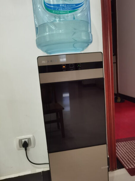 奥克斯饮水机家用立式办公双开门柜式冷热饮水器YLR-5-B容易漏水吗？