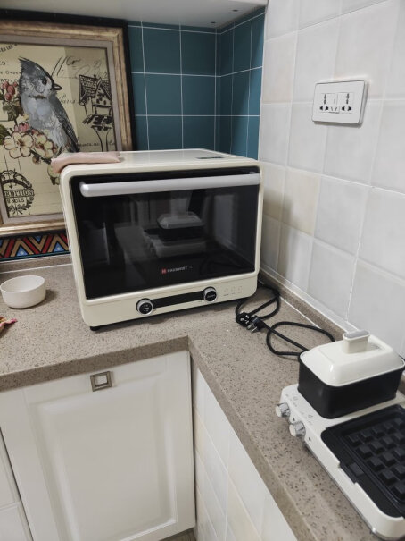 海氏k5空气炸烤箱家用电子独立控温手套放烤箱上，留下了印记，有没有知道怎么去除的？