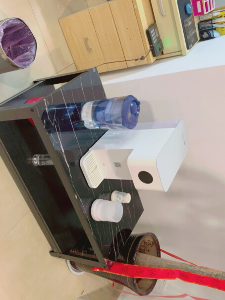 小米台式净饮一体机复合滤芯PPC1家用净水器净水机饮水机滤芯出来的水有异味吗？塑料味道啥的。以前买过一款出来的水带塑料味道？