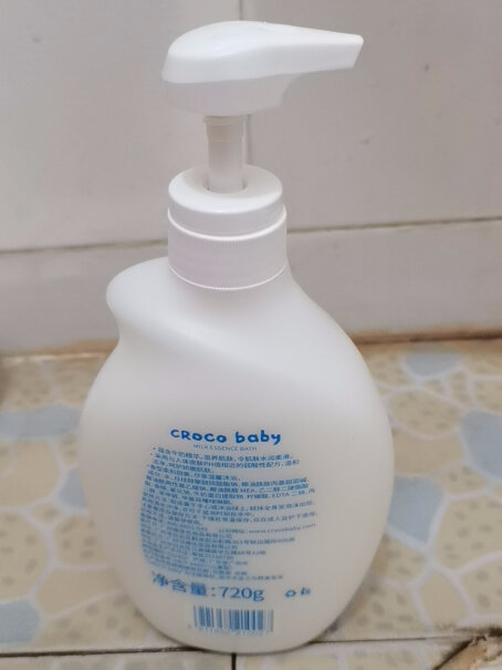洗发沐浴鳄鱼宝宝婴儿洗发水沐浴露儿童牛奶洗发露沐浴乳二合一买前一定要先知道这些情况！质量真的差吗？