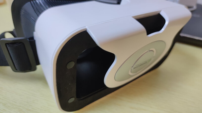 千幻魔镜VR-巴斯光年华为手机都能用吗？