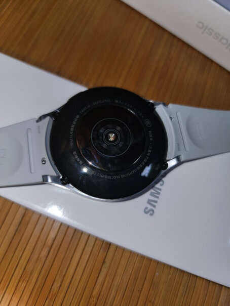 三星Galaxy Watch4 Classic 46mm46续航能力比42长吗？