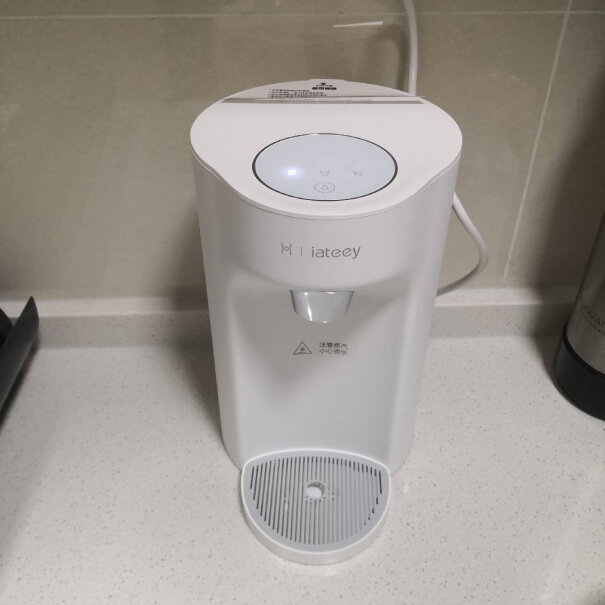 华为智选iateey即热式饮水机家用办公小型台式免安装能达到100度吗？有没有用水温计实测一下的？