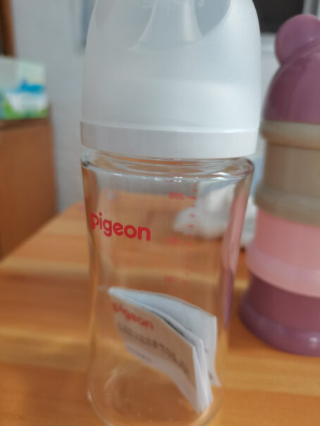 奶瓶奶嘴贝亲Pigeon宽口径玻璃奶瓶奶嘴套装婴儿奶瓶240ml+自然实感婴儿奶嘴L码+LL码全方位评测分享！评测数据如何？