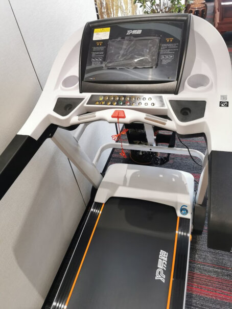 跑步机易跑9600跑步机家用可折叠电动坡度按摩多功能商用健身房器材优缺点分析测评,功能真的不好吗？