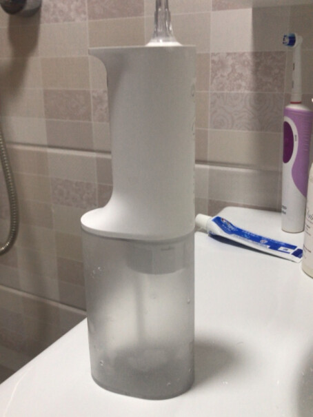 米家小米冲牙器洗牙器美牙仪大家有没有用几天水压就小了好多？