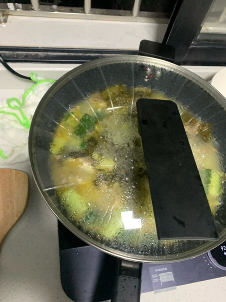 米家小米知吾煮不粘炒锅是否有高温保护，温度一高就断电？