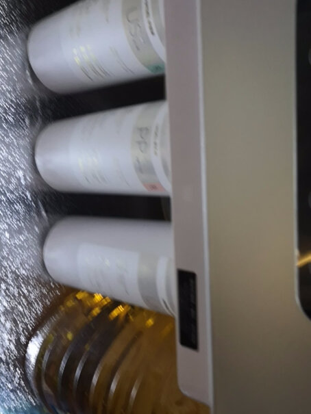 安吉尔净水器家用除水垢直饮水机V6水有异味吗？