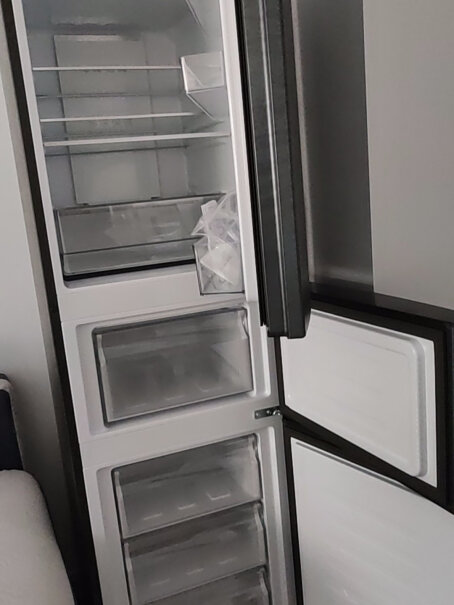 海尔冰箱三门风冷大家都花了多少块买的？