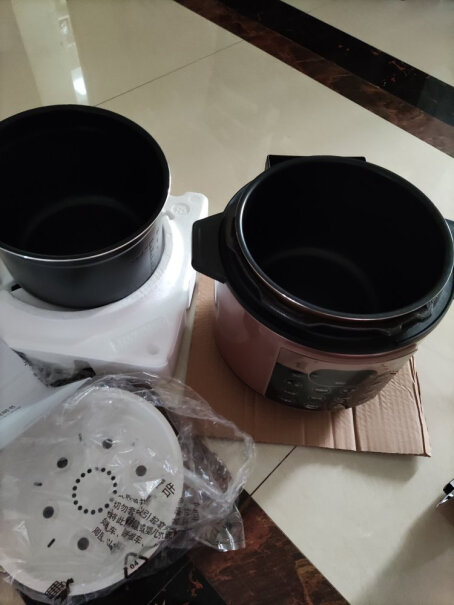 美的（Midea）电压力锅美的提鲜智能电压力锅高压锅质量不好吗,评测分析哪款更好？
