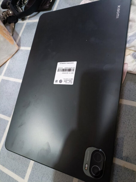 xiaomi112.5K120Hz高清平板小米英寸有已经收到赠品磁吸保护壳的吗？