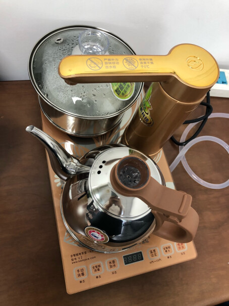 金灶全自动上水电热水壶保温烧水壶茶具一体泡茶专用电茶炉咨询下各位，自动注水时太满总是容易溢水，怎样可以调节注水量？