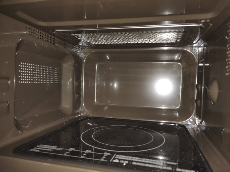 格兰仕变频微波炉烤箱一体机用了一段时间挺好。最近加热完成后，尽管灯灭了，但微波炉还在嗡嗡作响的没停？
