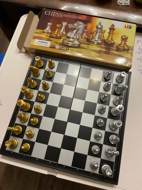 国际象棋友邦UB国际象棋磁石象棋棋盘3810A金银色棋子性能评测,分析应该怎么选择？