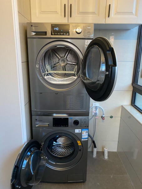 小天鹅烘干机直排式家用干衣机与TH90-H02WY有什么区别？