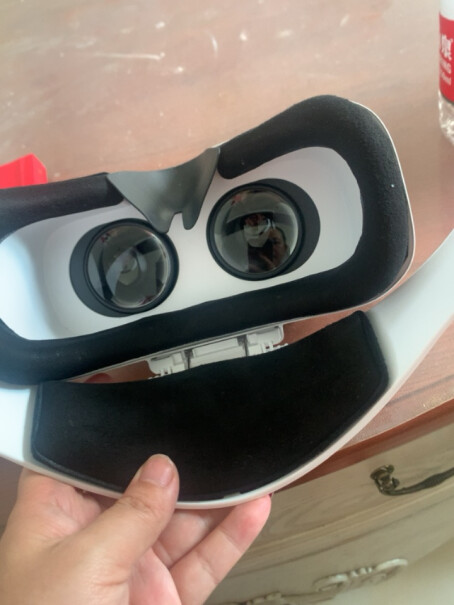 iQIYI-R3 VR眼镜遥控器能不能连接蓝牙？