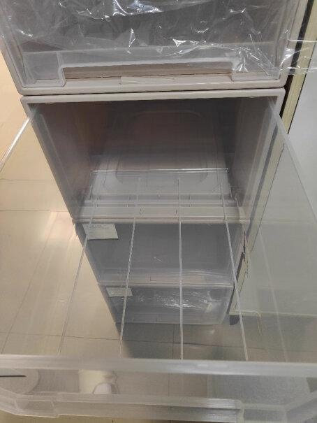稻草熊收纳箱抽屉式透明整理衣物储物盒哪款值得入手？内幕评测透露。
