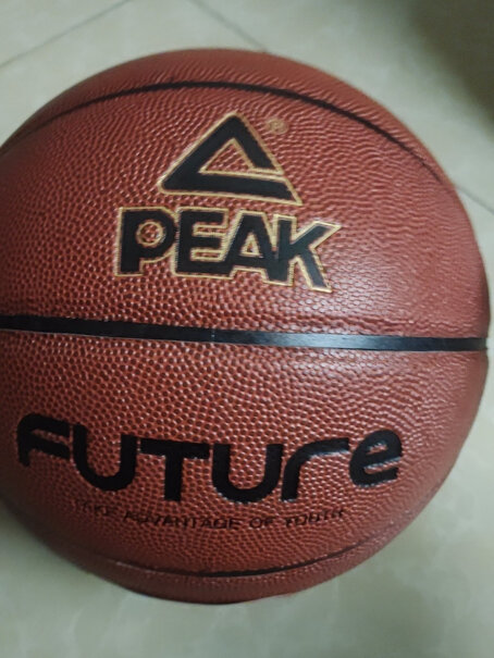 匹克篮球官方7号耐磨学生训练软皮室外用球礼品套装锈红这是几号篮球？