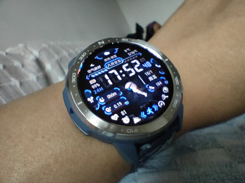 智能手表荣耀GS Pro手表对比哪款性价比更高,质量值得入手吗？