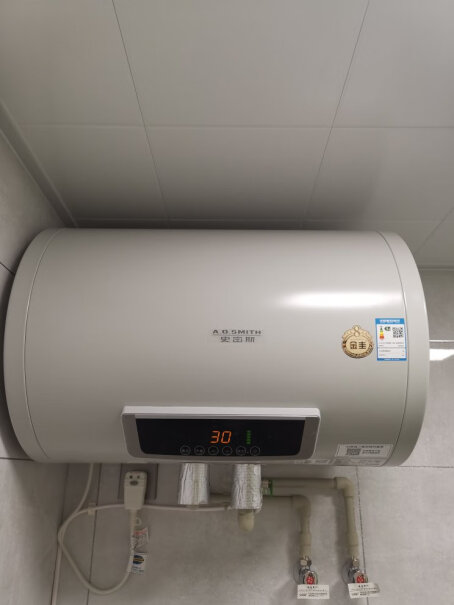 电热水器史密斯60升电热水器专利免更换镁棒入手使用1个月感受揭露,评测哪款值得买？