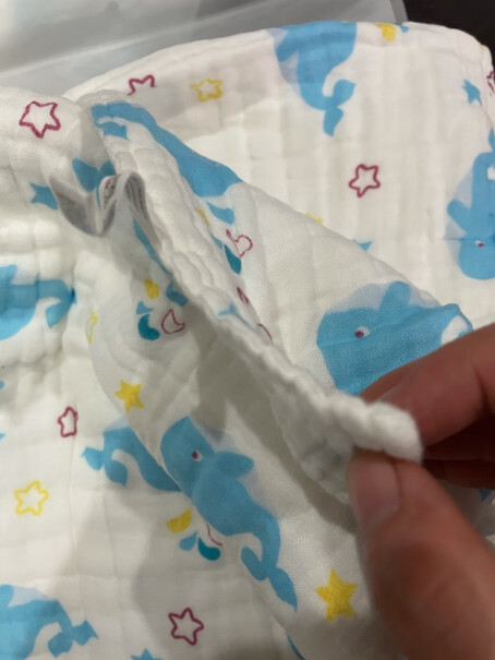 洁丽雅婴儿彩棉隔尿垫尿了后会不会透湿床？