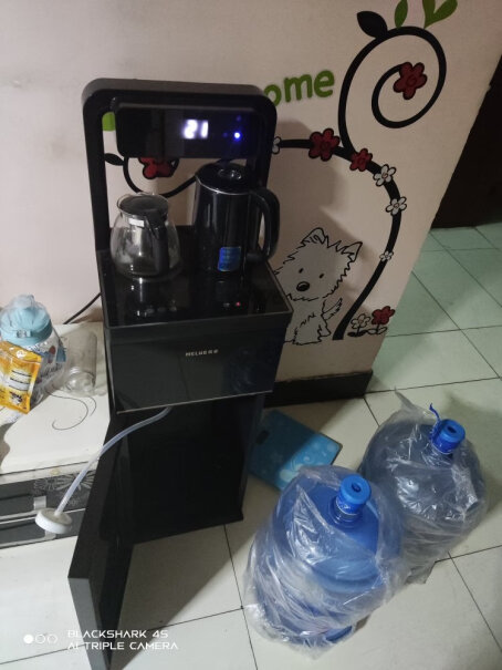 美菱饮水机立式家用茶吧机智能速热开水机亲们 有热水那边上不来水的情况吗？