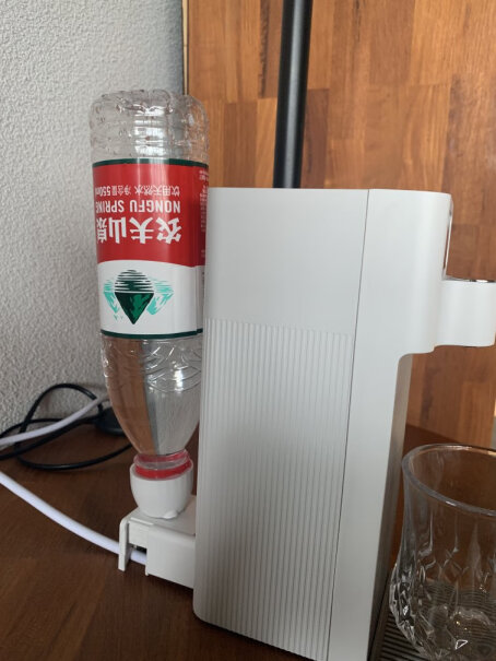 京东京造即热式饮水机童锁的灯怎么关啊？放卧室夜间常亮真的烦！