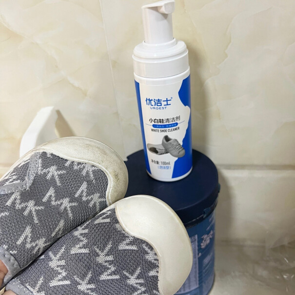 优洁士小白鞋清洁剂洗鞋慕斯刷鞋擦鞋神器阿迪的boost可以用吗？
