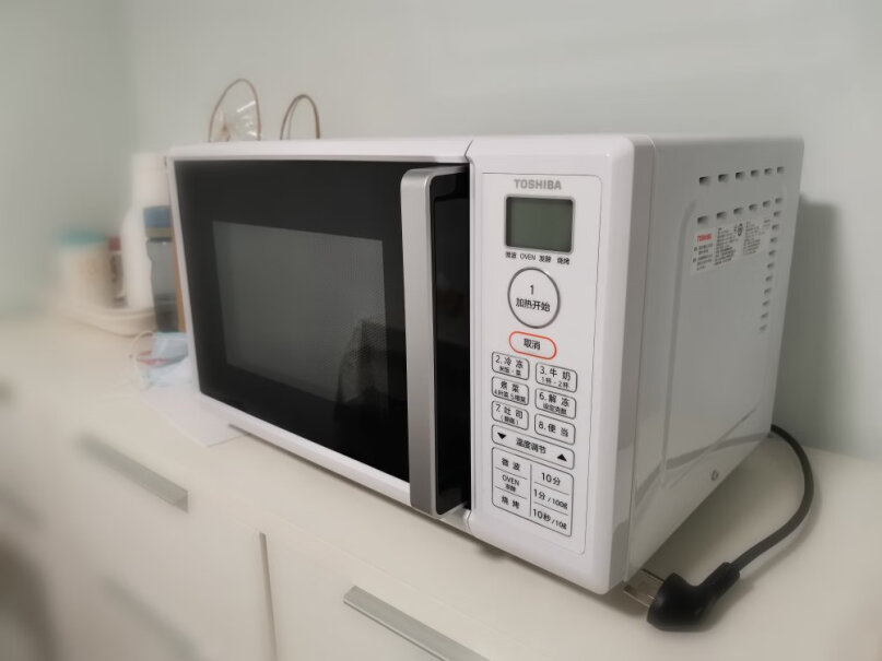 东芝TOSHIBA家用智能微波炉电烤箱问下大家，这款烤箱运行时有声音吗？