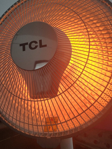 TCL取暖器直径多少？