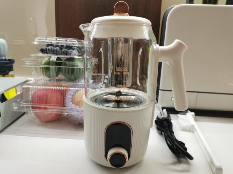 厨技奶茶破壁机家用豆浆机小型迷你静音这么小，好清洗吗？