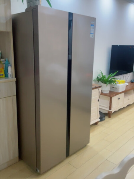 美的Midea603升这款容声冰箱质量怎么样，冰箱门会生锈不，海尔的冰箱门用3年 都生锈了？