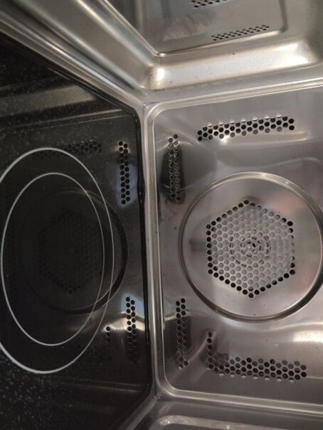 美的变频家用微波炉光波烧烤炉微波炉一体机刚买回来要怎么清洗？