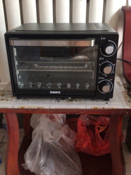 格兰仕电烤箱家用烘焙烤箱32升几层有时间控制吗？