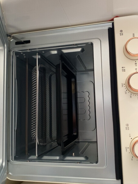 海氏K3空气炸烤箱18升家用小型多功能空气炸锅95%用户选择好清洗么？