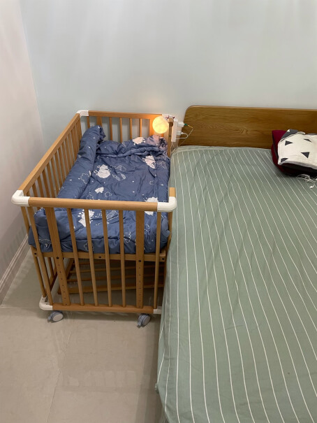 京东（JINGDONG）婴儿床京造京东自有品牌实木婴儿床优缺点大全,评测值得买吗？