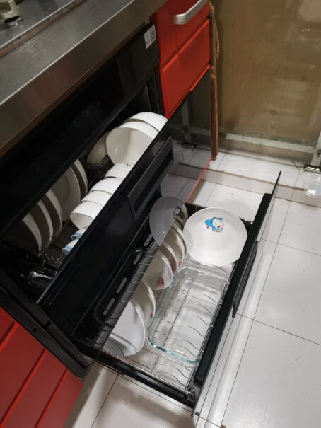美的消毒柜家用消毒柜嵌入式这款消毒柜有沥水盘吗？