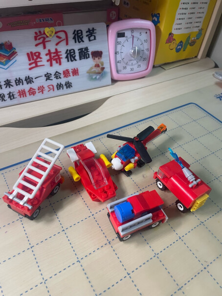 开益CAYI儿童玩具积木生日礼物拼装警车消防值得买吗?评测下来告诉你坑不坑！