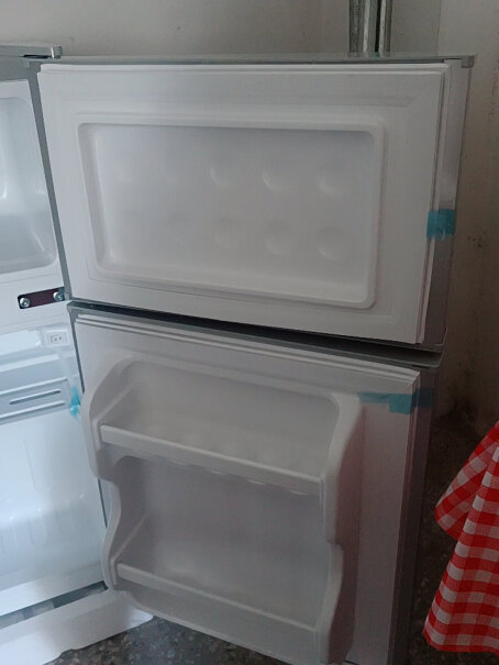 荣事达迷你冰箱小小型双门电冰箱家用宿舍冷冻冷藏节能声音大吗？